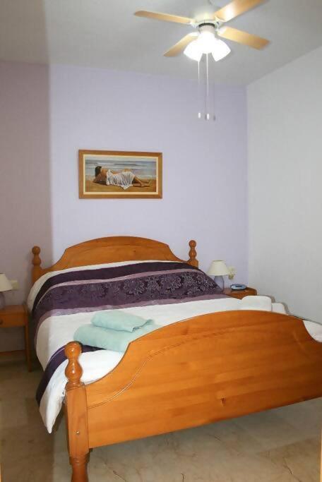 Beachside Apartment In The Centre Of El Campello Exterior photo